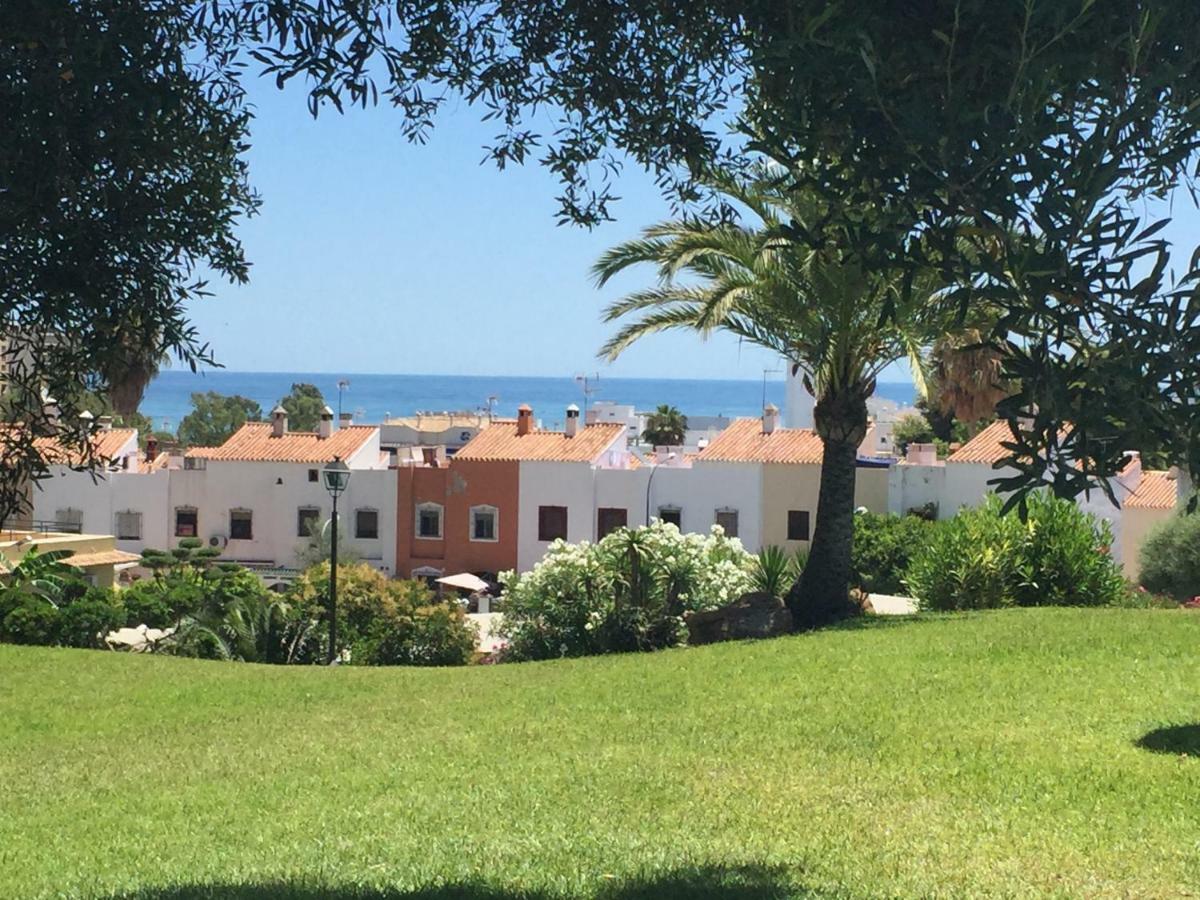 Apartamento Cerca De La Playa Y Campo De Golf Con Piscina Apartment Torremolinos Bagian luar foto