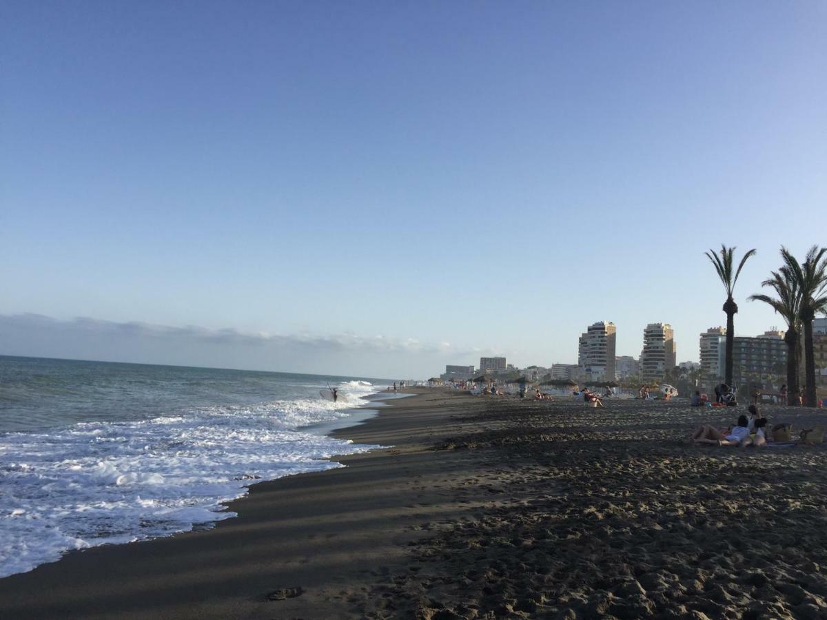 Apartamento Cerca De La Playa Y Campo De Golf Con Piscina Apartment Torremolinos Bagian luar foto