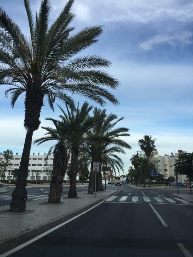 Apartamento Cerca De La Playa Y Campo De Golf Con Piscina Apartment Torremolinos Bagian luar foto